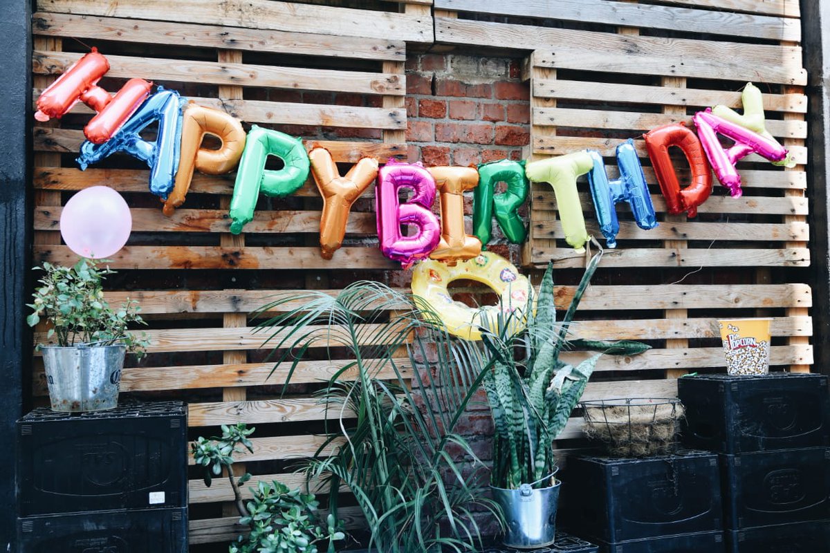 SocioInCorrect's tweet photo. Let The Good Times Roll

#SimonSays Come Join Us @fourfourtwocbd For Birthday Celebration https://t.co/T5YwsWnHPz