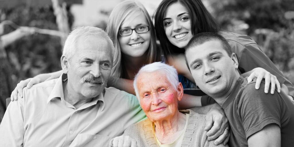 Cada vez el #Alzheimer se manifiesta en mayor cantidad en personas a nivel mundial. Por eso con el objetivo de promover la investigación de esta enfermedad, y concienciar a población, el 21 de Septiembre se conmemora el Día Mundial del Alzheimer.
 #WorldAlzDay #evolucion