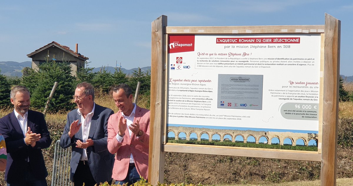 BRUNELlionel's tweet photo. Les journées européennes du patrimoines, l'occasion d'un point d'orgue autour des 92 arches de l'Aqueduc romain du Gier à #chaponost. Un patrimoine mondial exceptionnel soutenu par la @fond_patrimoine et la mission @bernstephane. https://t.co/fNnOuxko2q