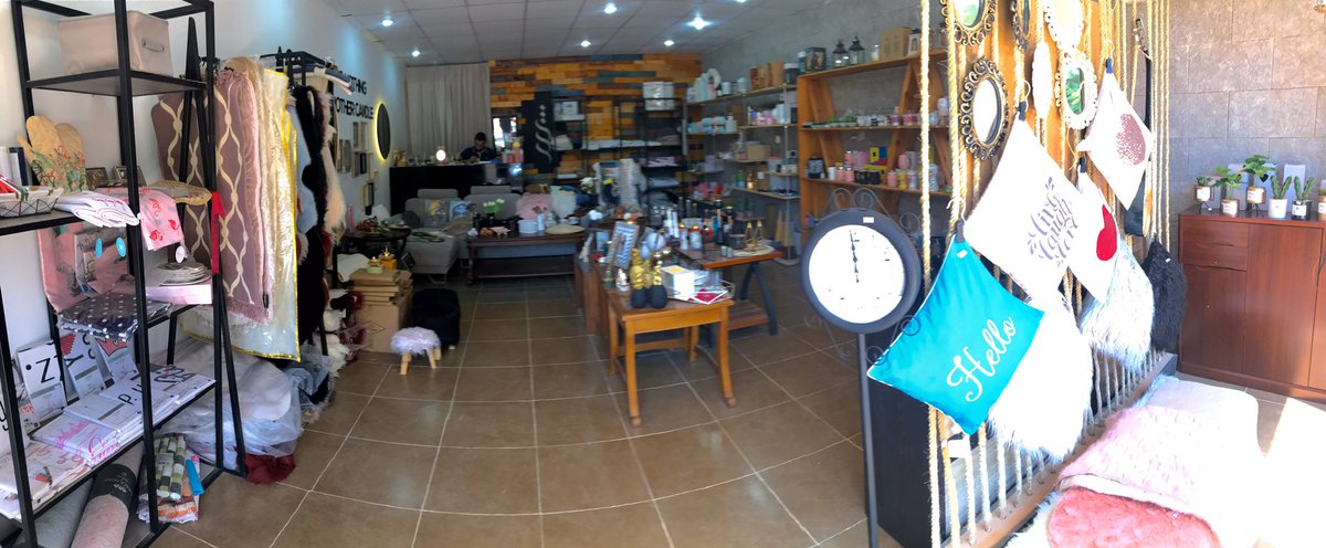 quickdelivery3's tweet image. محل شمعادن للتحف والهدايا 
محل غني عن التعريف 
خشو على صفحتة على الفيس بوك (شمعدان) وتفرجو على البضاعة الي عندة 
وهذا رقم المحل 0910229971