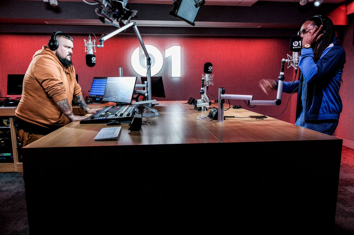 We did it! #fireinthebooth signed and sealed. On <a href="/Beats1/">Beats 1</a> tonight with <a href="/CharlieSloth/">Charlie Sloth</a>!!! Youtube on monday!!! 
📷 <a href="/RootsSurvival/">damalistik</a>