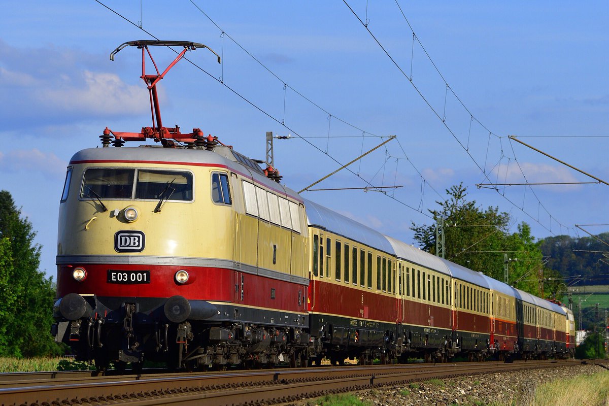 メルクリン　3053 初期型TEE用電気機関車 廃番品 メルクリン 3053 初期型TEE用電気機関車 廃番品