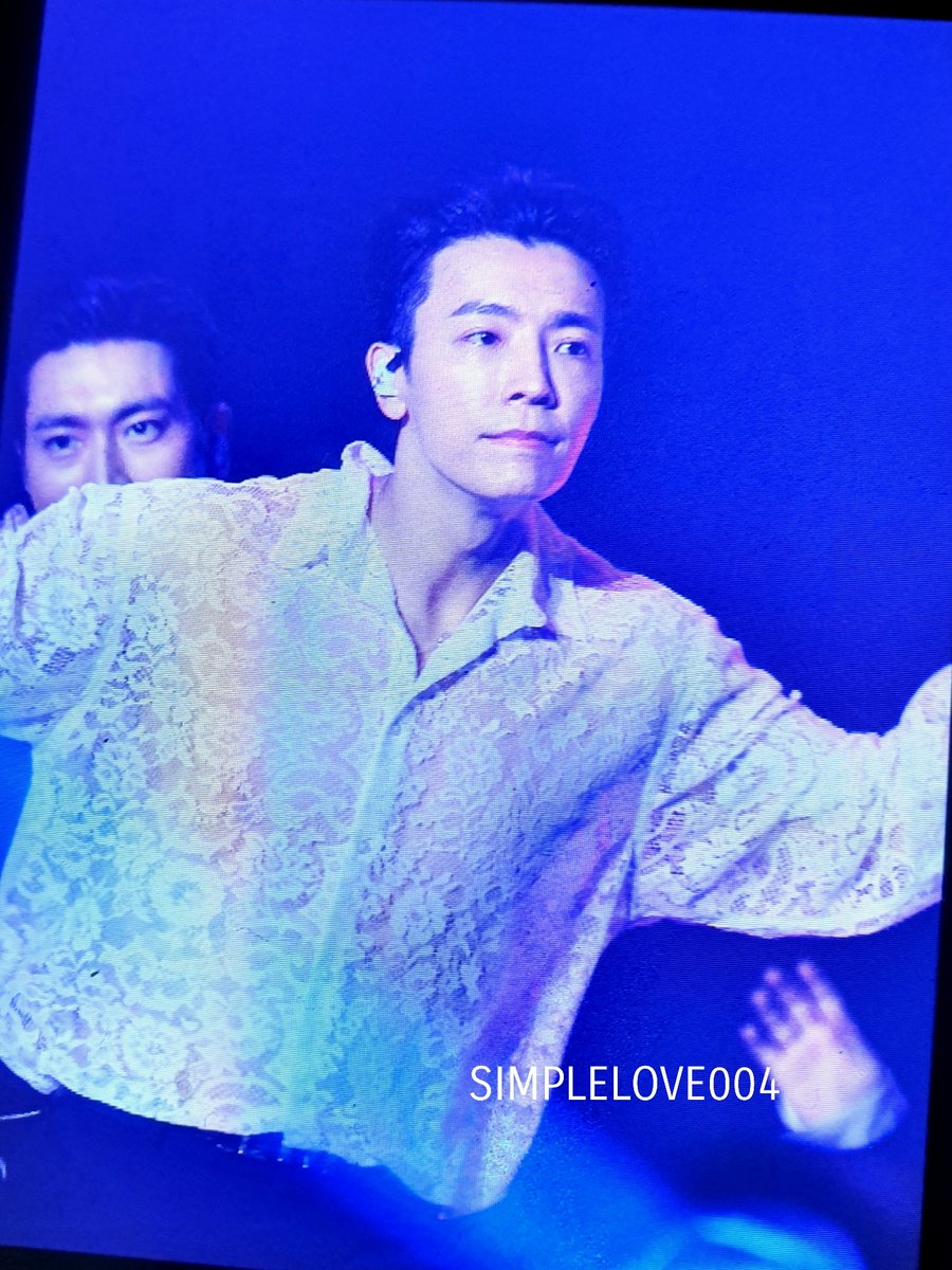 SimpleLove004's tweet photo. 190921 KFLOW 2 in Taiwan preview 
#SUPERJUNIOR 
#이동해 #이혁재 
#은혁 #동해 
#Donghae
#Eunhyuk https://t.co/vvilKzdMEK