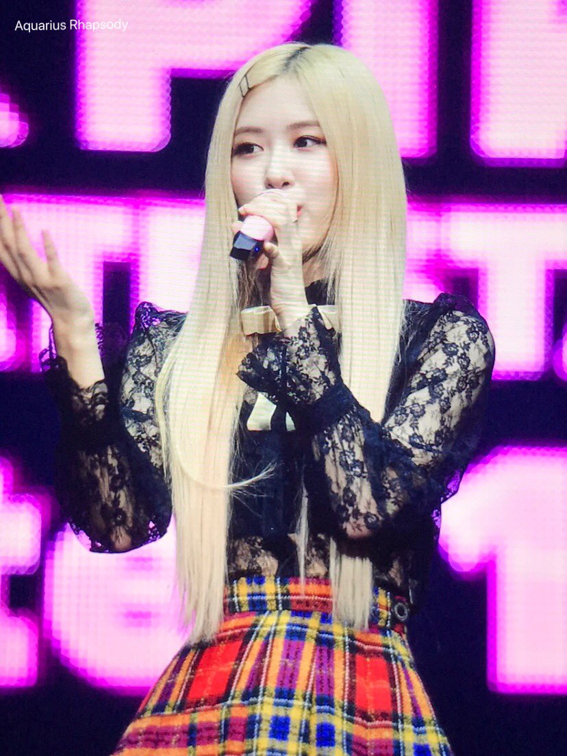 Aquarius_R0211's tweet image. 190921
#BLACKPINK #블랙핑크 #로제 #ROSÉ