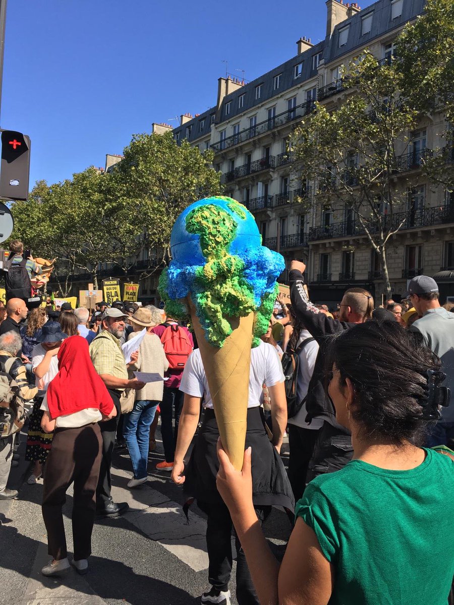 Qui dit #JusticeEconomique dit #JusticeClimatique ! #CommerceEquitable #MarcheClimat #MobilisationGenerale #ClimateStrike