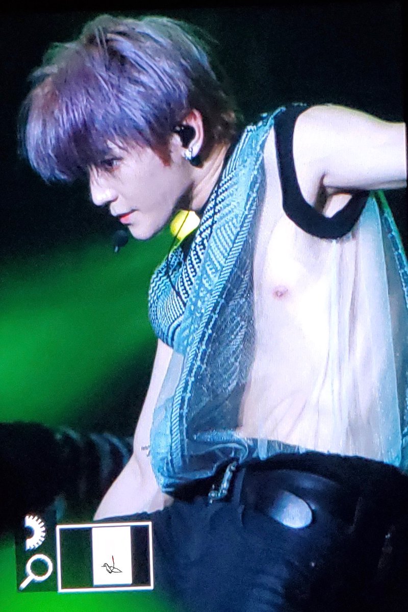 taeyong pics tweet media