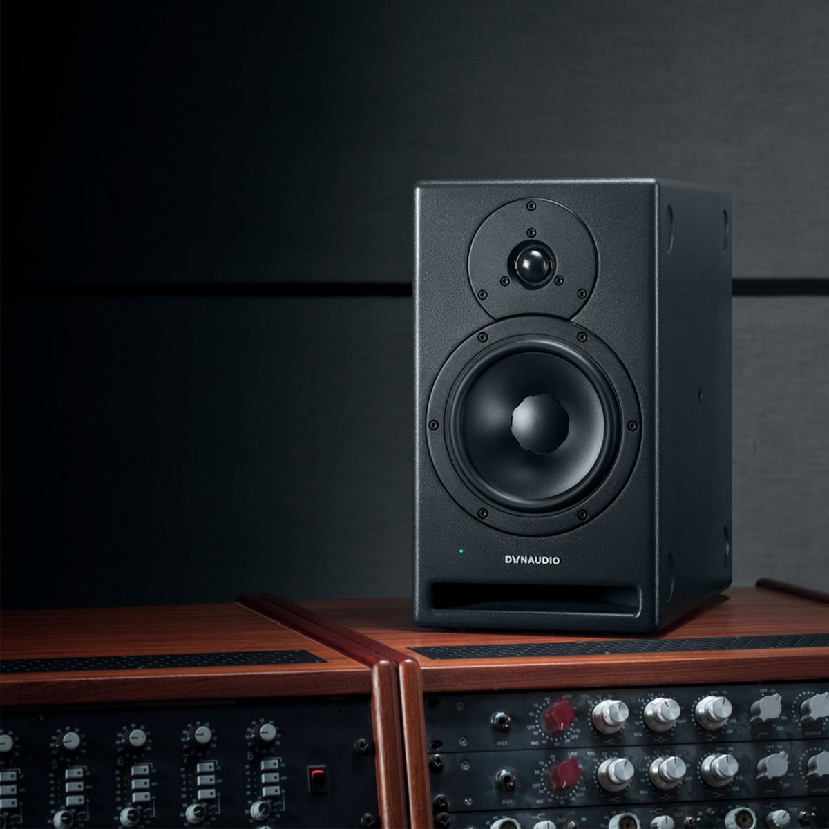 core 7 dynaudio