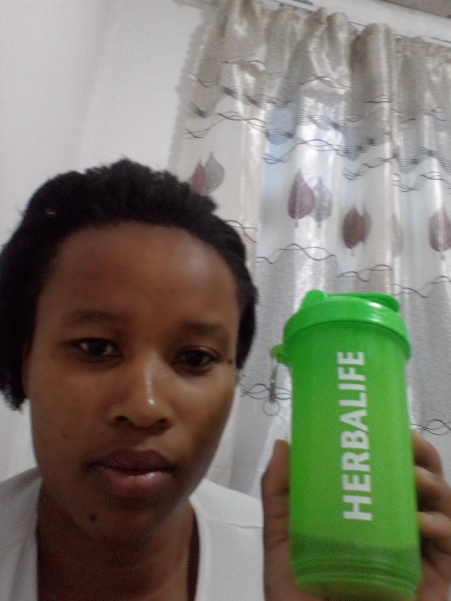 ffa64a397699413's tweet photo. Gym in a bottle I'm killing fat
#herbalife tea https://t.co/BSThAvlmJT