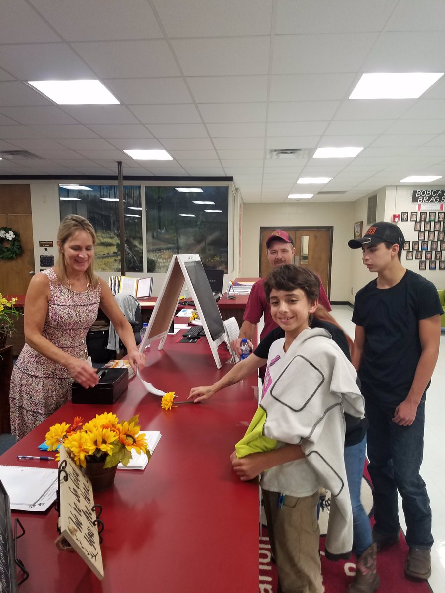 EMETweets's tweet photo. ✔️Purchase a Coupons for Education booklet for $20.00. Proceeds support East Marion Elementary &amp; Public Education Foundation @pefmc Bobcats spinning the Wheel of Prizes for purchases made at Open House! 4-Sale in EME office or send in order form with Bobcat. https://t.co/AVqRYHy5Ko