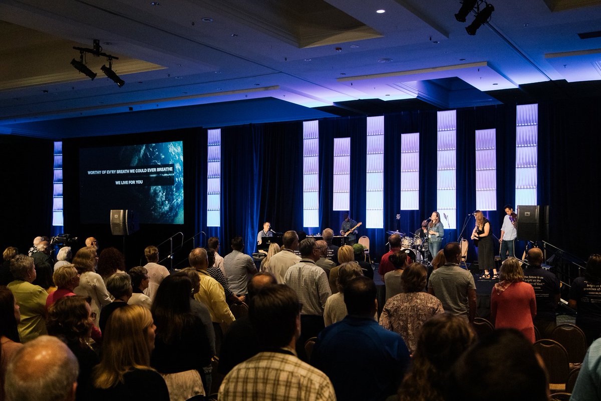 MissioNexus's tweet photo. The OneWay Ministries @OWMreachpeople worship team leads us again in praise to our great God this morning! #MissioNexusMLC #MissionLeadersConference #FutureMission https://t.co/zfGMhNXaIe