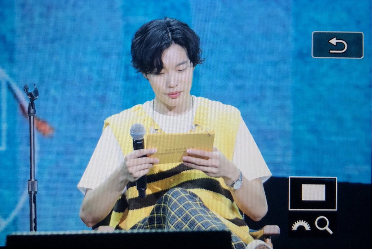 천피치 tweet media