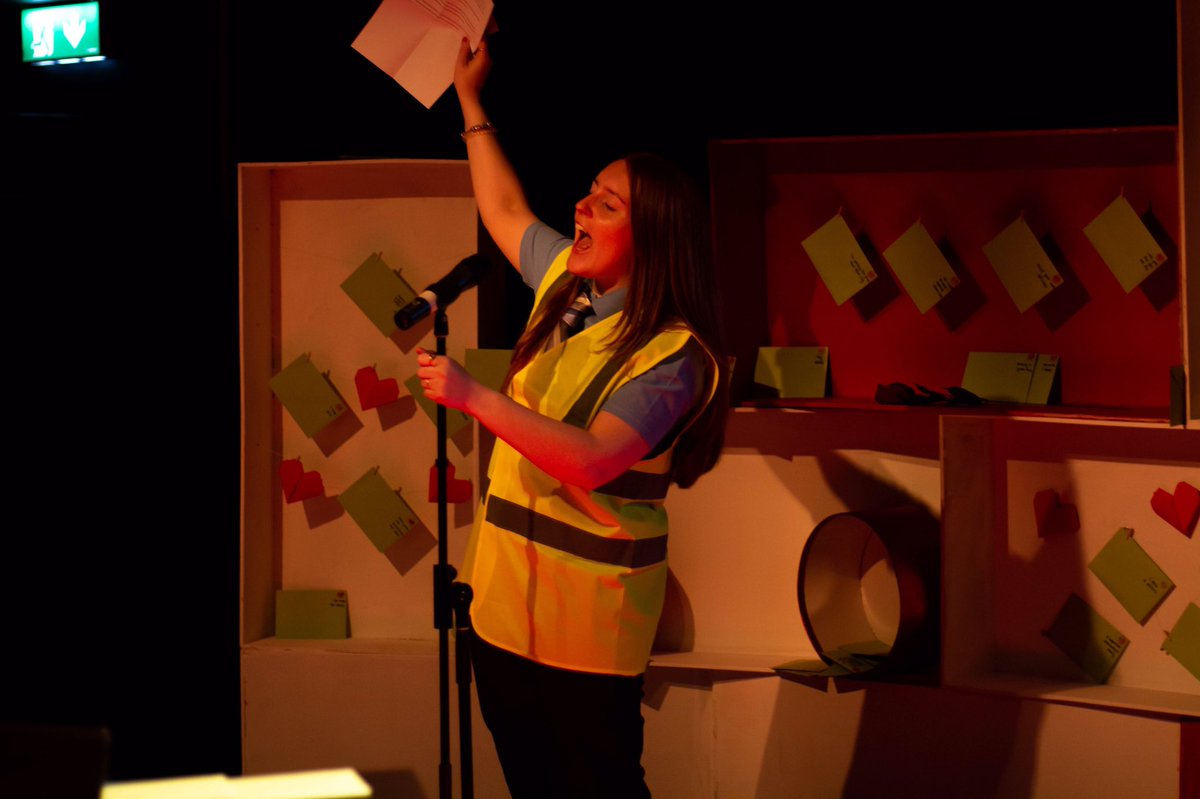 freshlyground_'s tweet photo. Thanks so much to everyone who came along to the opening of #OdetoaPostcode yesterday! We have another 7 performances today in @civictheatre! First one starts at 2:30, hope to see you there!! @dublinfringe โฅ๏ธโฅ๏ธ https://t.co/6pzWkdMa0I