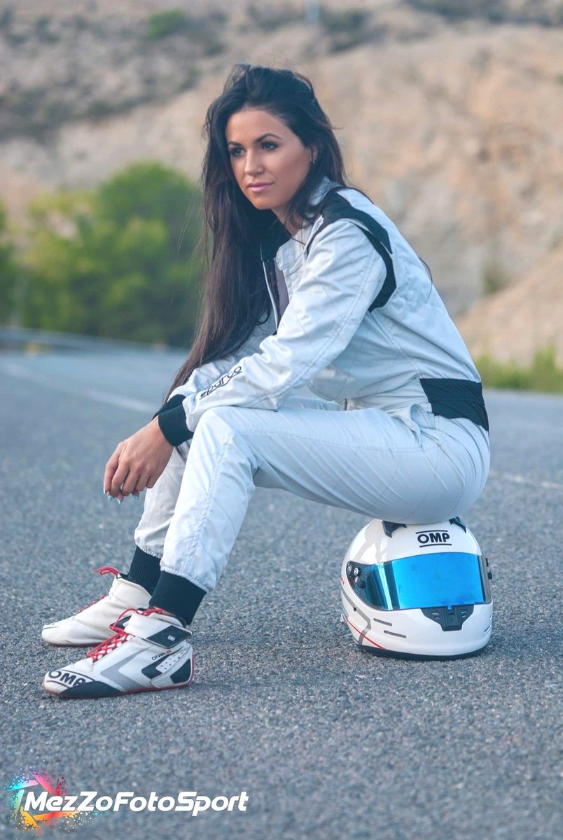 Mari Santonja Mecánica del Automóvil tweet media