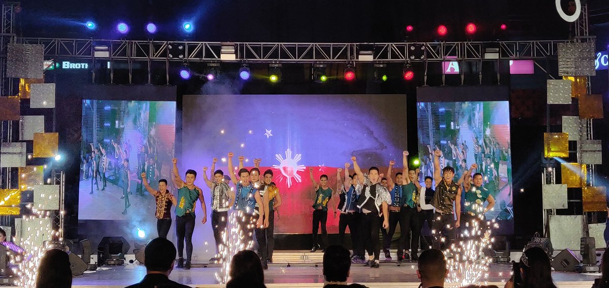 diyarista's tweet photo. NOW: The 22 #MistersOfFilipinas2019 candidates take the stage for their opening number #MasculinityWithResponsibility #PEPPS .@inquirerdotnet .@Inq_Lifestyle https://t.co/FX48lKFqmp