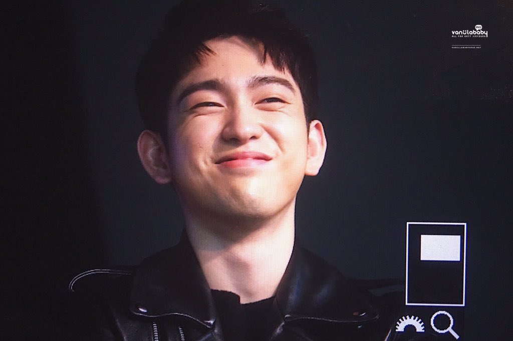 jinyo_ng's tweet photo. Happy Birthday to this gorgeous, breathtaking, handsome, talented, down-to-earth, mature, kind, funny guy. I love him with my whole heart 😭❤️ #HappyBirthdayJinyoung #HappyJinYoungDay #Jinyoung https://t.co/u7YTMEBHxy