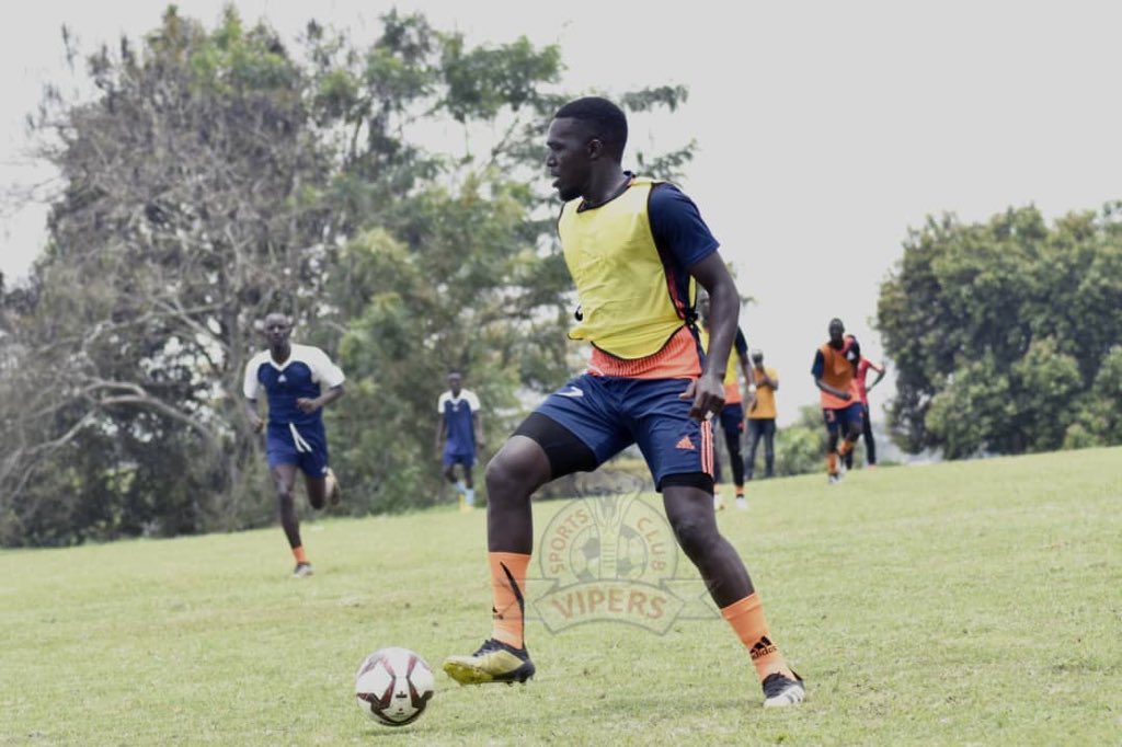 VipersSC's tweet photo. #PracticeMarch
Kajjansi United 0-5 Vipers SC
Bobos Byaruhanga opened the score in the 45th minute before Brian Kalumba scored a brace in the 53rd & 54th minutes respectively.
In the 66th minute, Brian Nkuubi fired in the fourth before Umar Kyebatala headed in the final goal. https://t.co/k07l7aNcgB