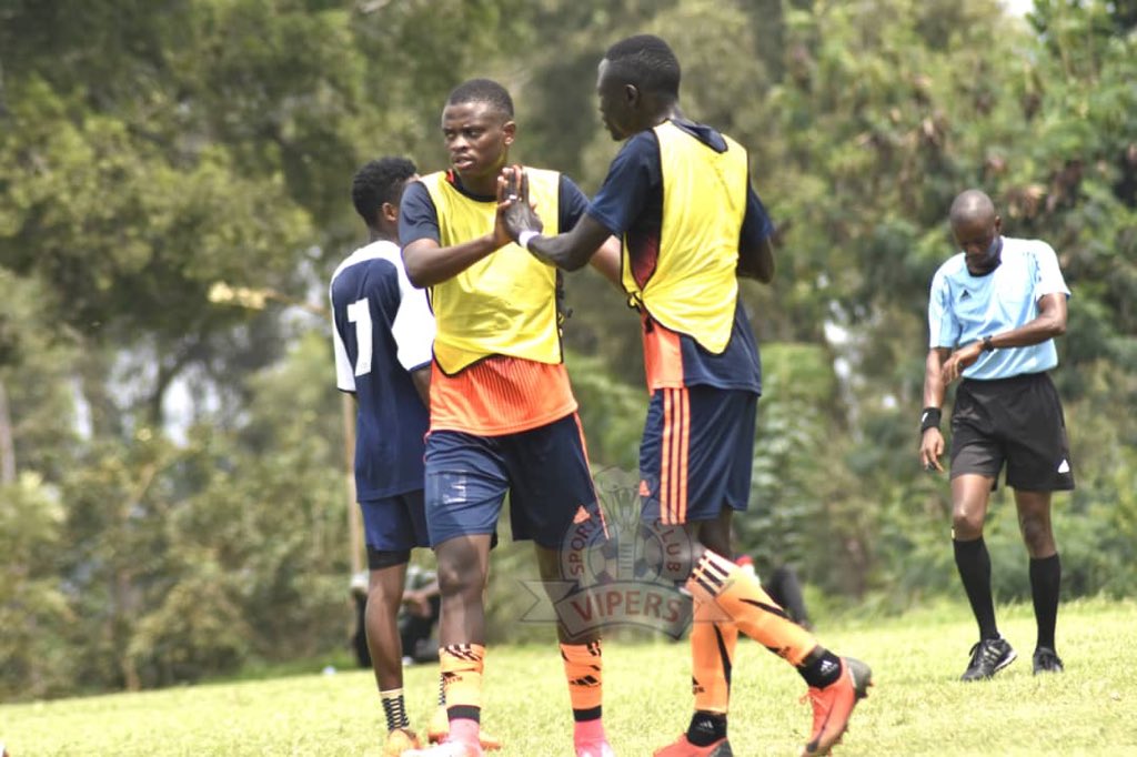 VipersSC's tweet photo. #PracticeMarch
Kajjansi United 0-5 Vipers SC
Bobos Byaruhanga opened the score in the 45th minute before Brian Kalumba scored a brace in the 53rd & 54th minutes respectively.
In the 66th minute, Brian Nkuubi fired in the fourth before Umar Kyebatala headed in the final goal. https://t.co/k07l7aNcgB