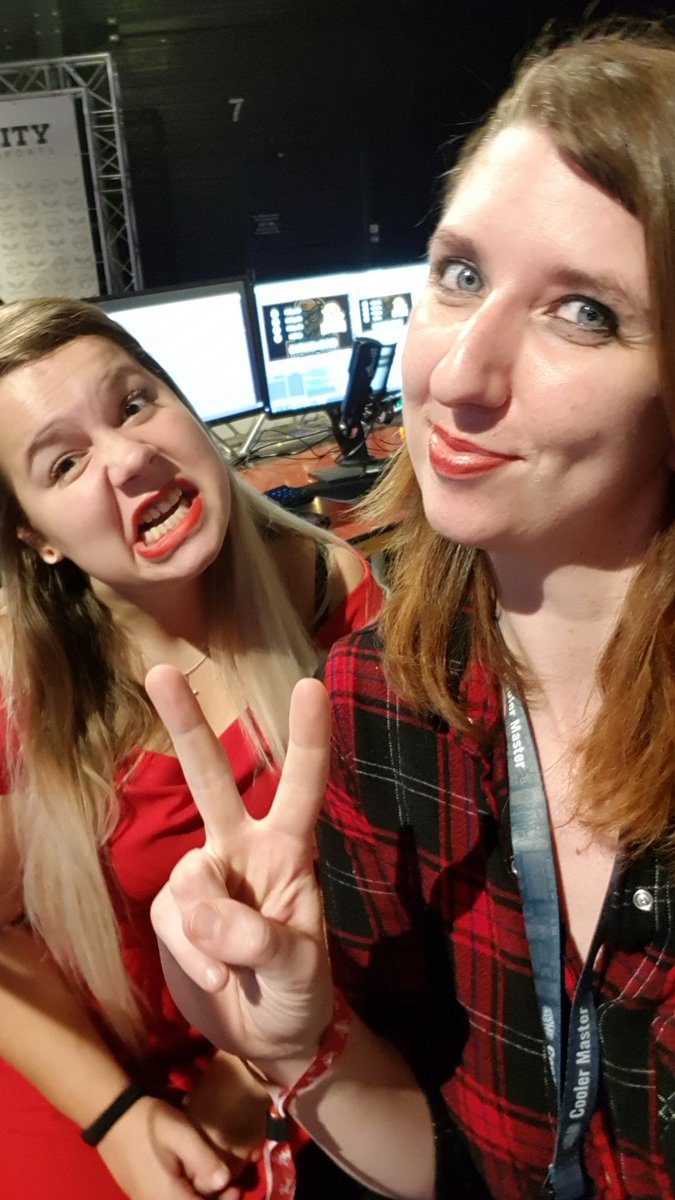 Qyndra_'s tweet photo. Learning @LeagueOfLegends from my niece @SharonnAkaSherr @therealityevent 
https://t.co/csKy3hwOZk

#failstream #leagueoflegends https://t.co/yQ0YPagltD