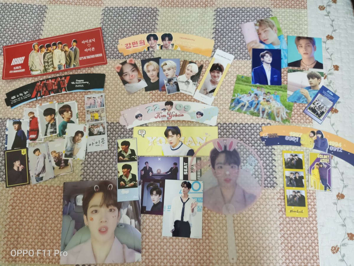 fiqahkamal's tweet photo. Tq for the freebies and CP event organizer ♥️
Firstime join CP mula2 awkward juga, last2 semua sis pergi 💐
#x1malaysia
#MiniMinheeDay
#BunnYohanDay #GoldenMoonInMY #iKON4thANNIVERSARY  #iKONisMYtype #x1 @Bunnyohan20
@minhee_my
And my fav bias #x1HANGYUL 🥰 https://t.co/6GPNBth1S8