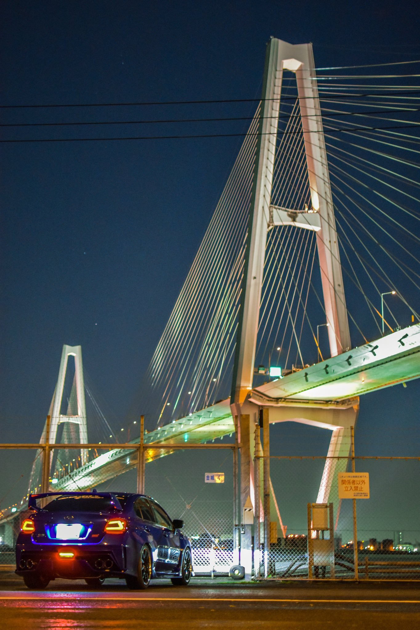 ま きの 最近 名港トリトンに夜景を撮りに行きたい欲が発生しているので クロスノエシスさん 名古屋でイベントをやりましょう これは納車して間も無い頃 浮かれて名古屋まで走らせた時の弊車 T Co Vej1sfu9xw Twitter