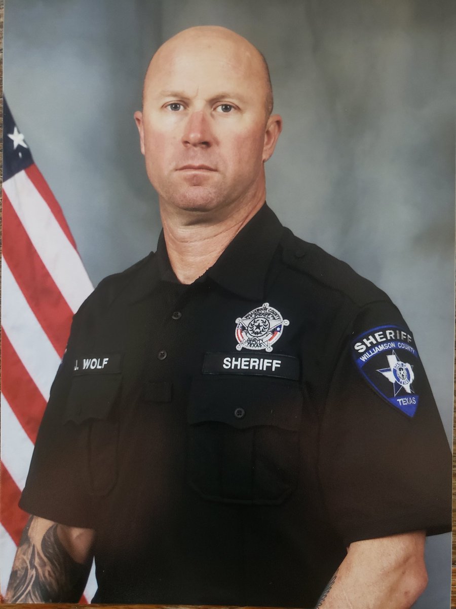 MamaWolf tweet media