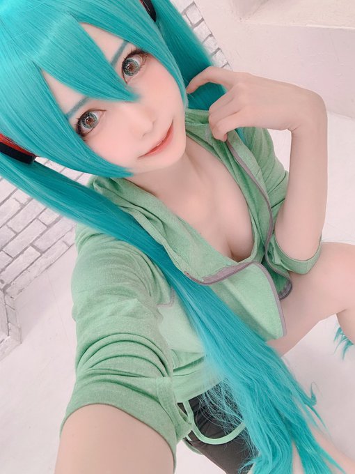 Twitterのコスプレ画像3