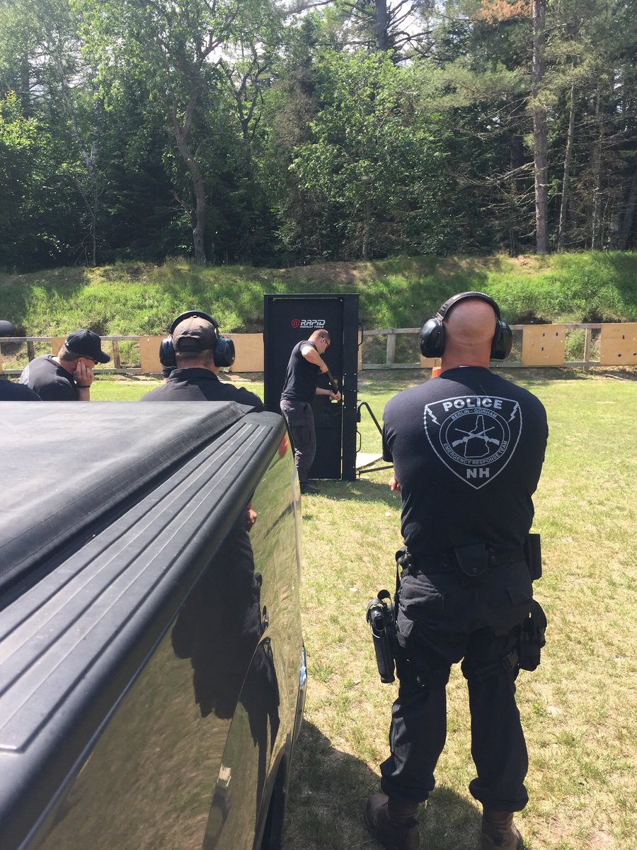 Ratools247's tweet image. train·ing  /ˈtrāniNG/  noun

the action of teaching a person a particular skill or type of behavior.

#swat #police #tactical #tacticalbreaching #mechanicalbreaching #breachingtools #military #entrytools #forcibleentry