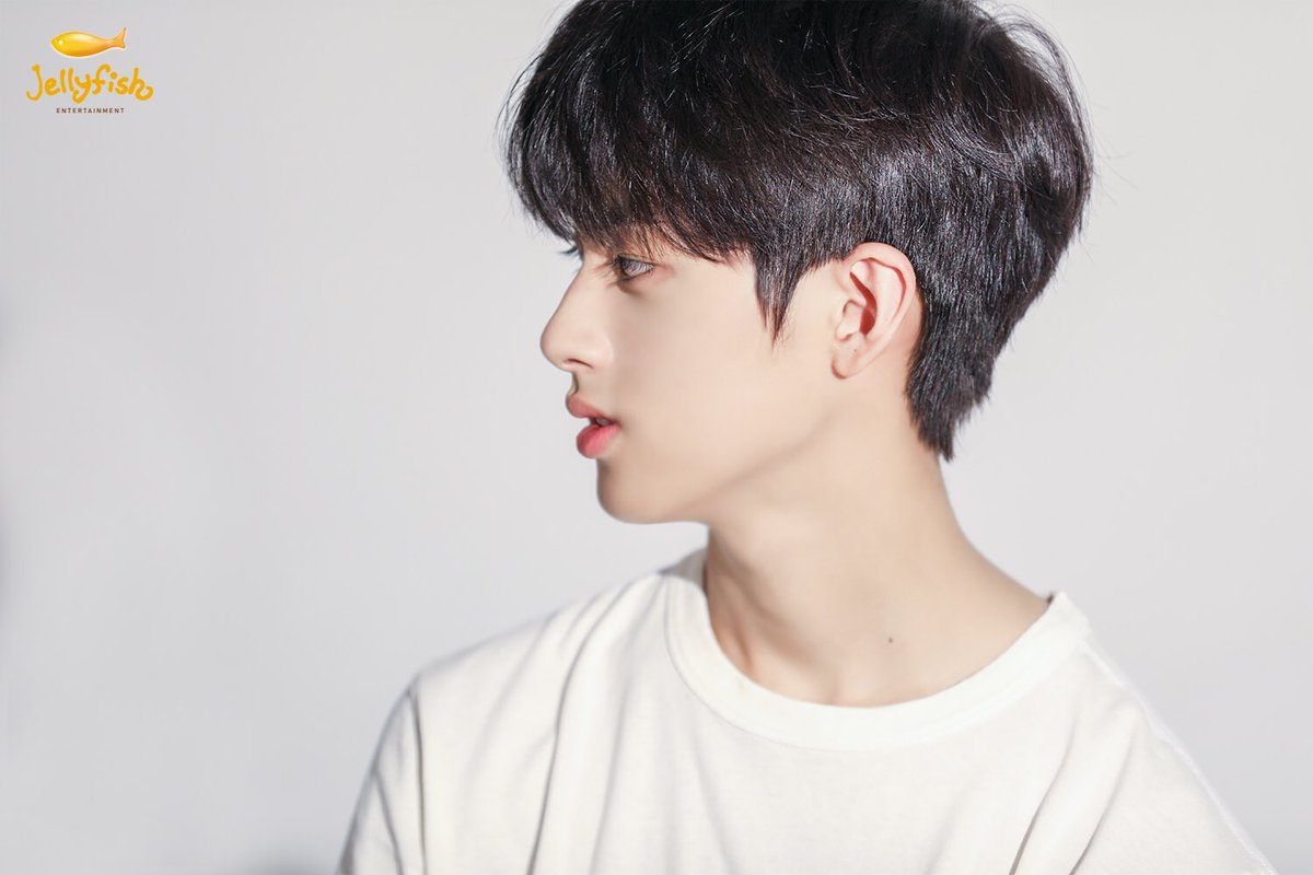 byyournineepqnl's tweet photo. 바이나인 데뷔확정 날때까지 존버
 #하나의_꿈_잊지마 https://t.co/EiHMfAj8eQ