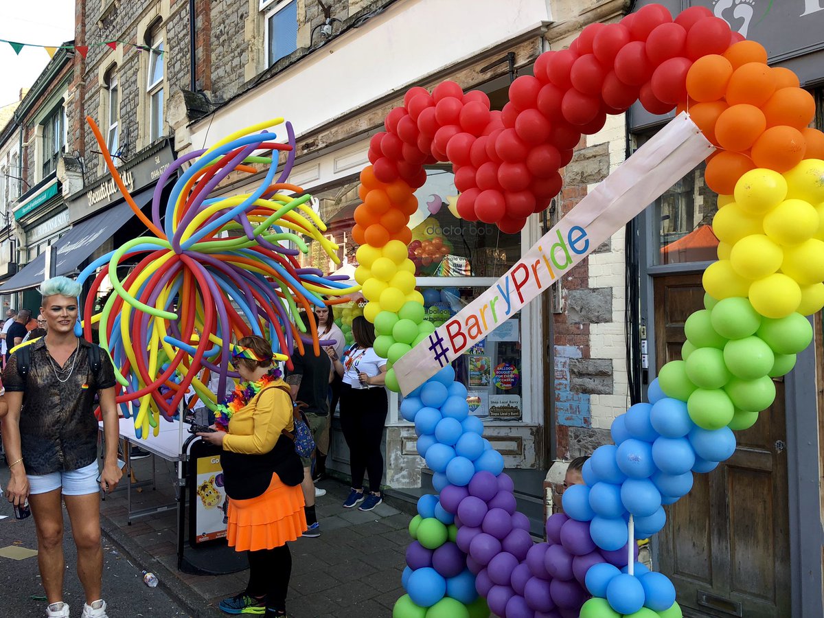 MajorPride2018 (@mpride2018) on Twitter photo What a day! Congratulations to <a href="/BarryVOGPride/">Barry Pride π³οΈβπ</a> for flying the #pride flag so proudly and professionally in the #valeofglamorgan and for the thousands who have supported in force #pridepower What a day! Congratulations to <a href="/BarryVOGPride/">Barry Pride π³οΈβπ</a> for flying the #pride flag so proudly and professionally in the #valeofglamorgan and for the thousands who have supported in force #pridepower
