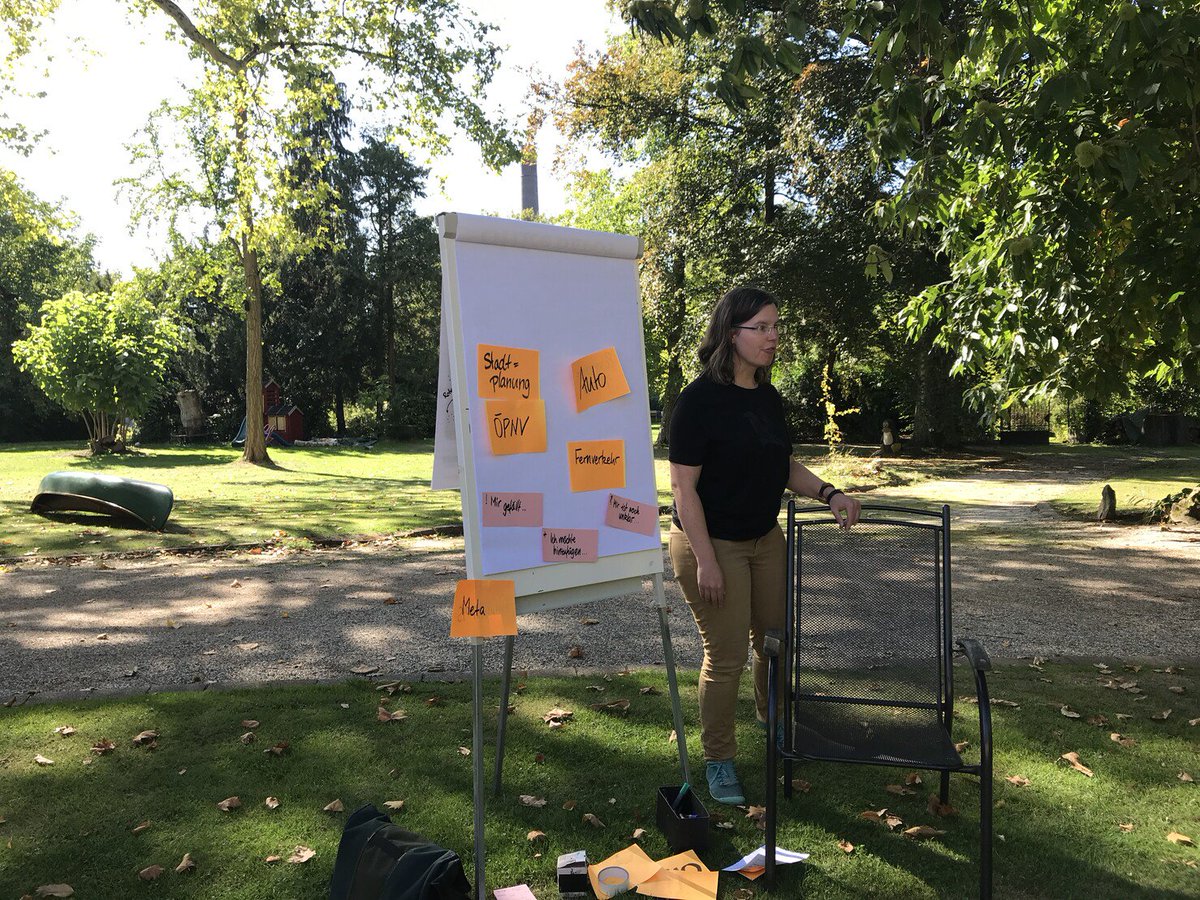 padeluun's tweet photo. Heute beim 🐘digitalcourage@digitalcourage.social-Wochenende im #Linuxhotel Essen-Horst. We will strategie you. https://t.co/992yJUz4zq
