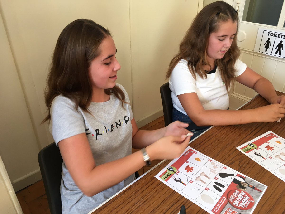 ketleyfilmclub's tweet photo. Everyone is hard at work in our second @aardman workshop @KetleyPc making Fathers McGraw from The Wrong Trousers #tff19 @flatpack https://t.co/UDUQJEmoJk