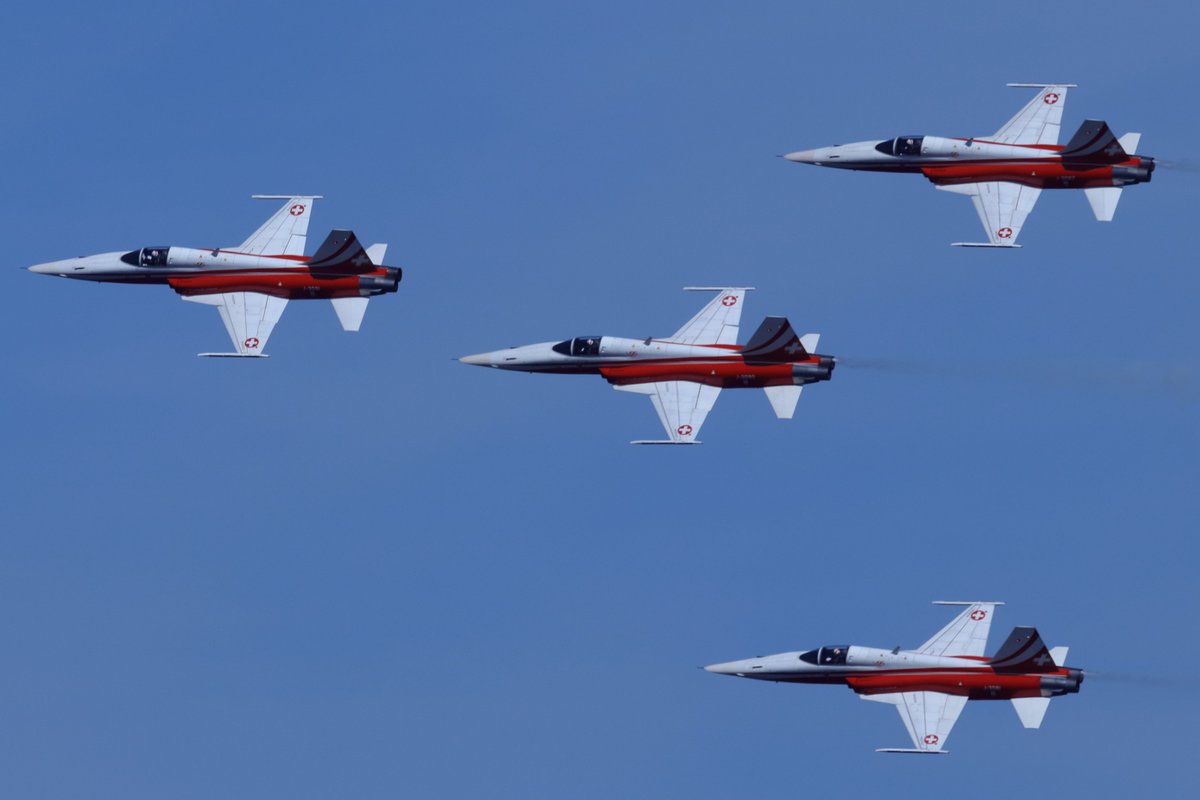 ogspotting's tweet photo. @vbs_ddps @patrsuisse @ogspotting
#patrouillesuisse #swissness #tigerf5 #swissairforce #swiss_air_force #sphair #flatty #schweizerarmee #greifenseelauf  Impressionen vom Training für die Vorführung in Uster 20.09.2019 https://t.co/wV0JEAoSBz
