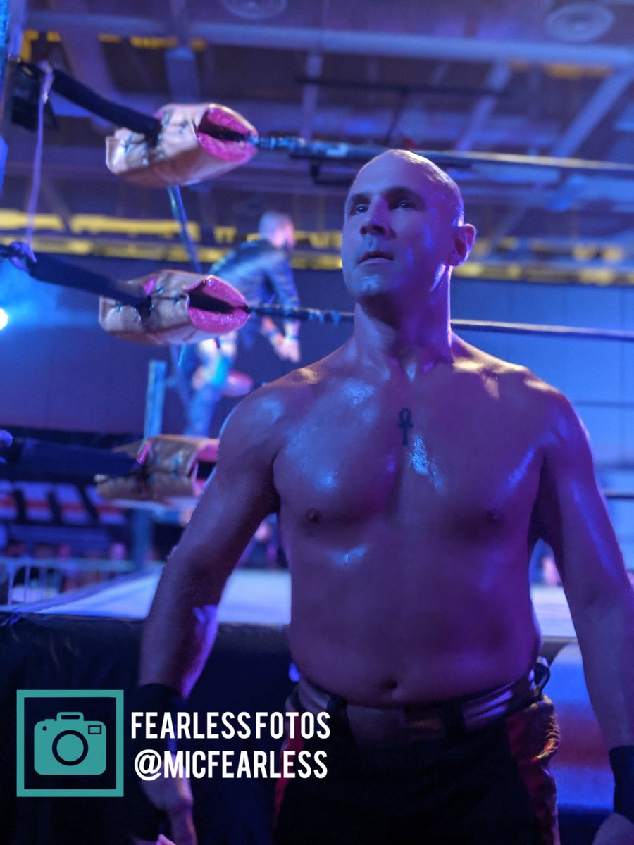 Just one of my favorite photos I took last week in Rahway at @WrestlePro of one of the best in the biz @facdaniels .. great show with great performances all around #wrestlepro #kingoftheindies