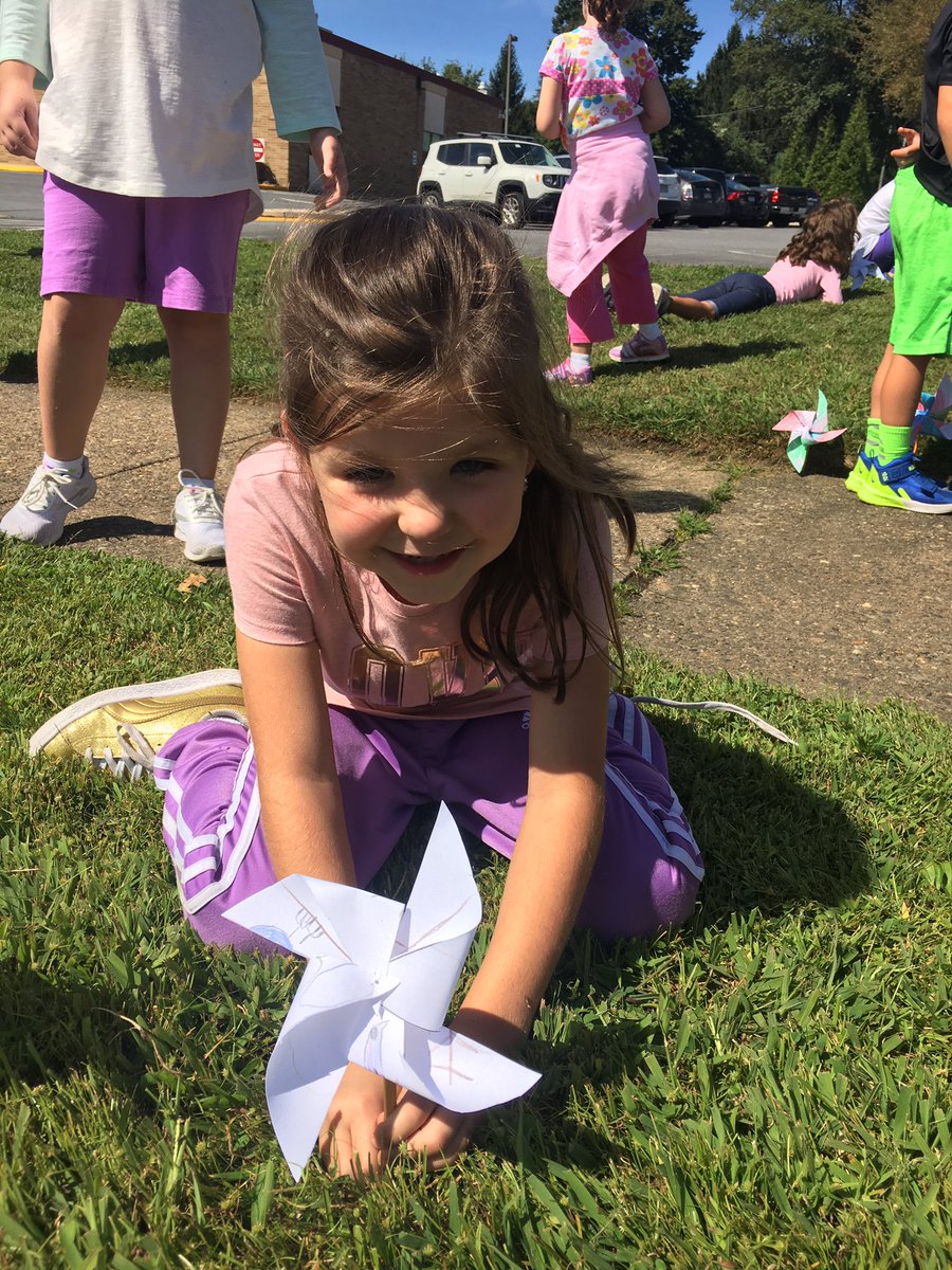 TSorokanych's tweet photo. International Day of Peace. ❤️#PennDelcoProud https://t.co/I4lMv2XKnW