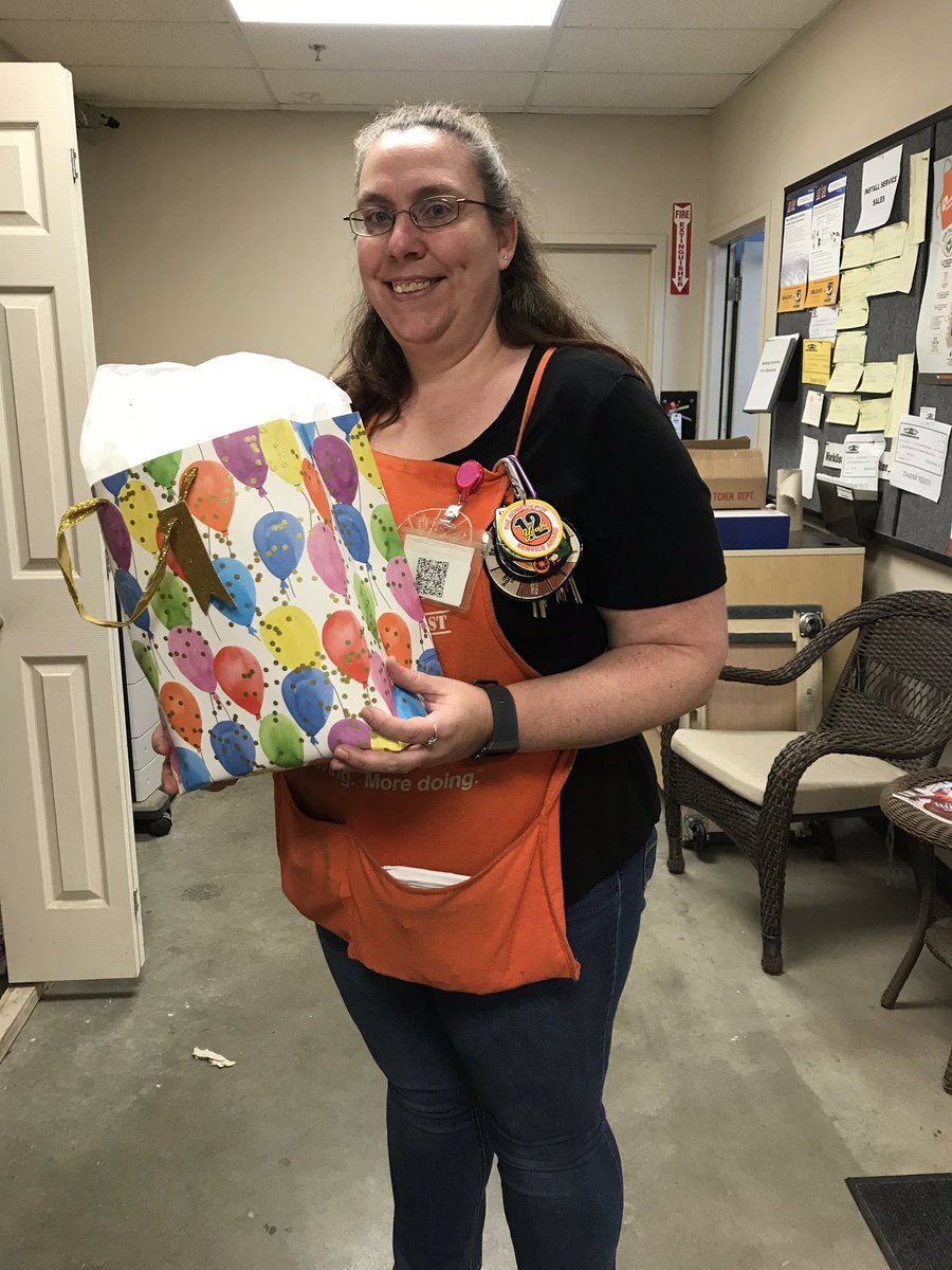 Gina_A_G's tweet photo. Congratulations to the final two perfect attendance winners, Jim and Christina. Jim won an all expenses paid weekend in Lake George! Thanks for you dedication!! #6173Rocks! https://t.co/WmgKbxLJfU