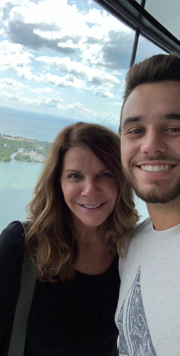 EForbrick's tweet photo. Happy Birthday to my favorite woman in the world ❤️ Glad i get to spend your special day with you 😊 You deserve nothing but the best, I love you to the moon and back mom ❤️ @mforbrick https://t.co/qhe8eooiDj