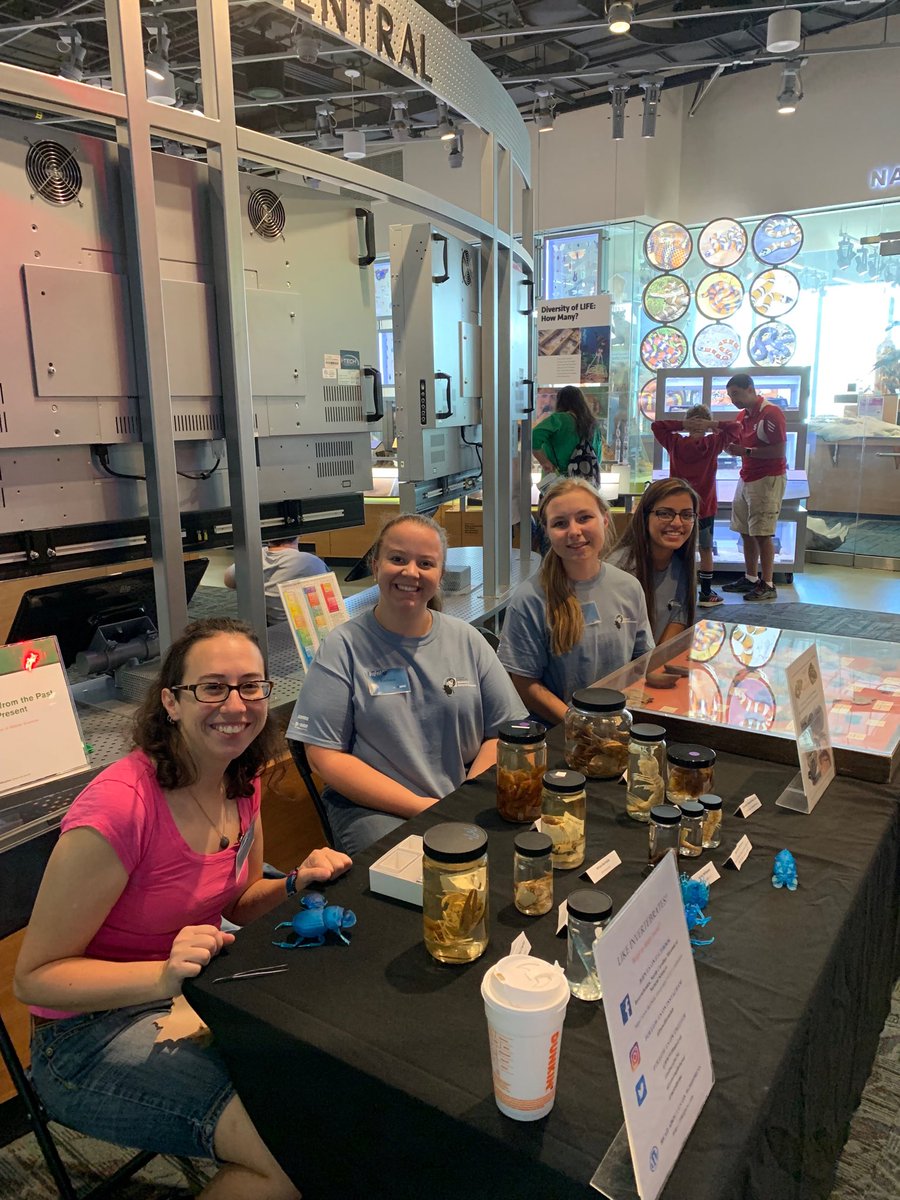 BWWilliamsLab's tweet photo. It’s #BugFest2019 @naturalsciences! It’s early: everyone looks so energized! @mccullermi @somecephalopod #collectionsareessential #1001jars https://t.co/6i6XBivRyE