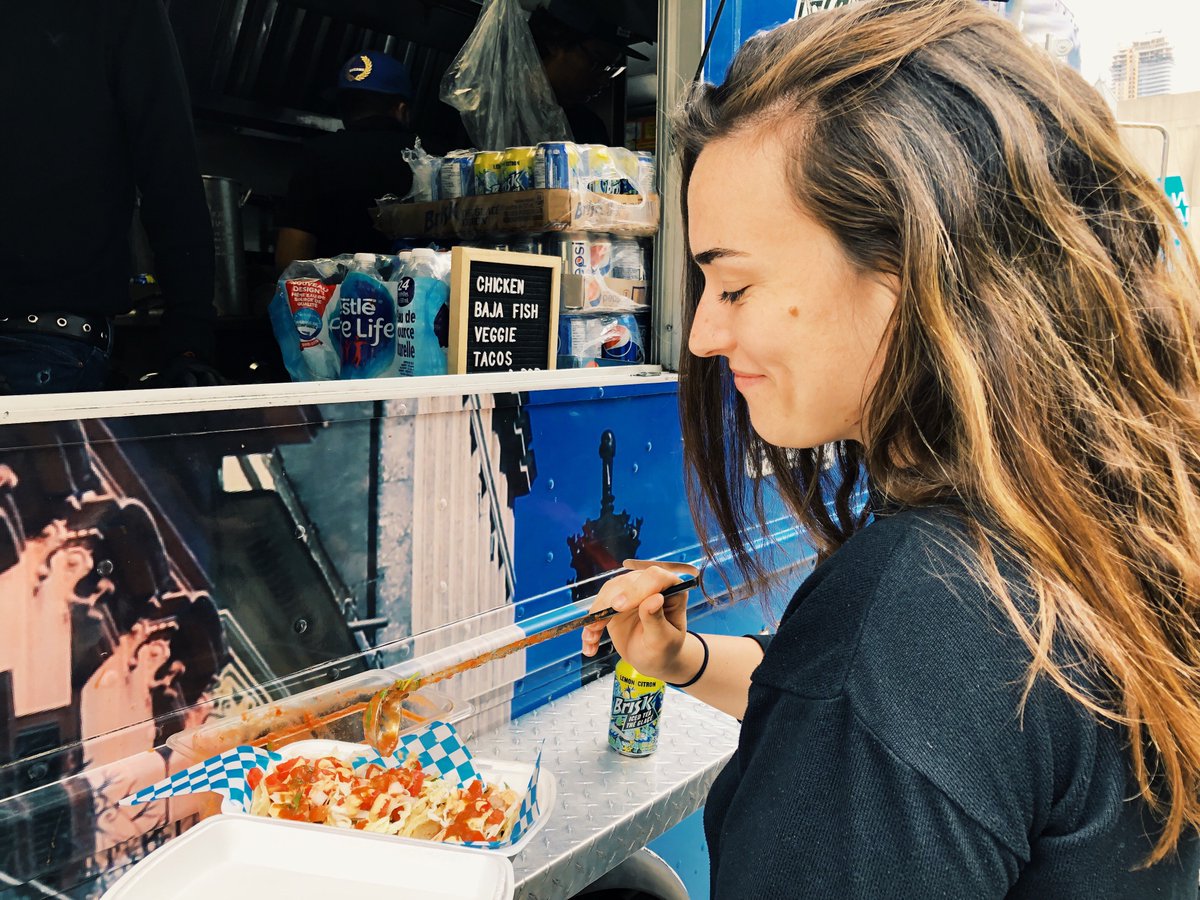 onboardmd's tweet photo. The #onboardMDLunchTour is coming to its last few stops. If you’re a #medstudent or #premed that goes to Western, McGill, or Manitoba, get ready for some yummy #freefood. Spread the word! #FutureDocLife @Financial_MD
https://t.co/AFax3D6RhK https://t.co/KGZGAHE9vh