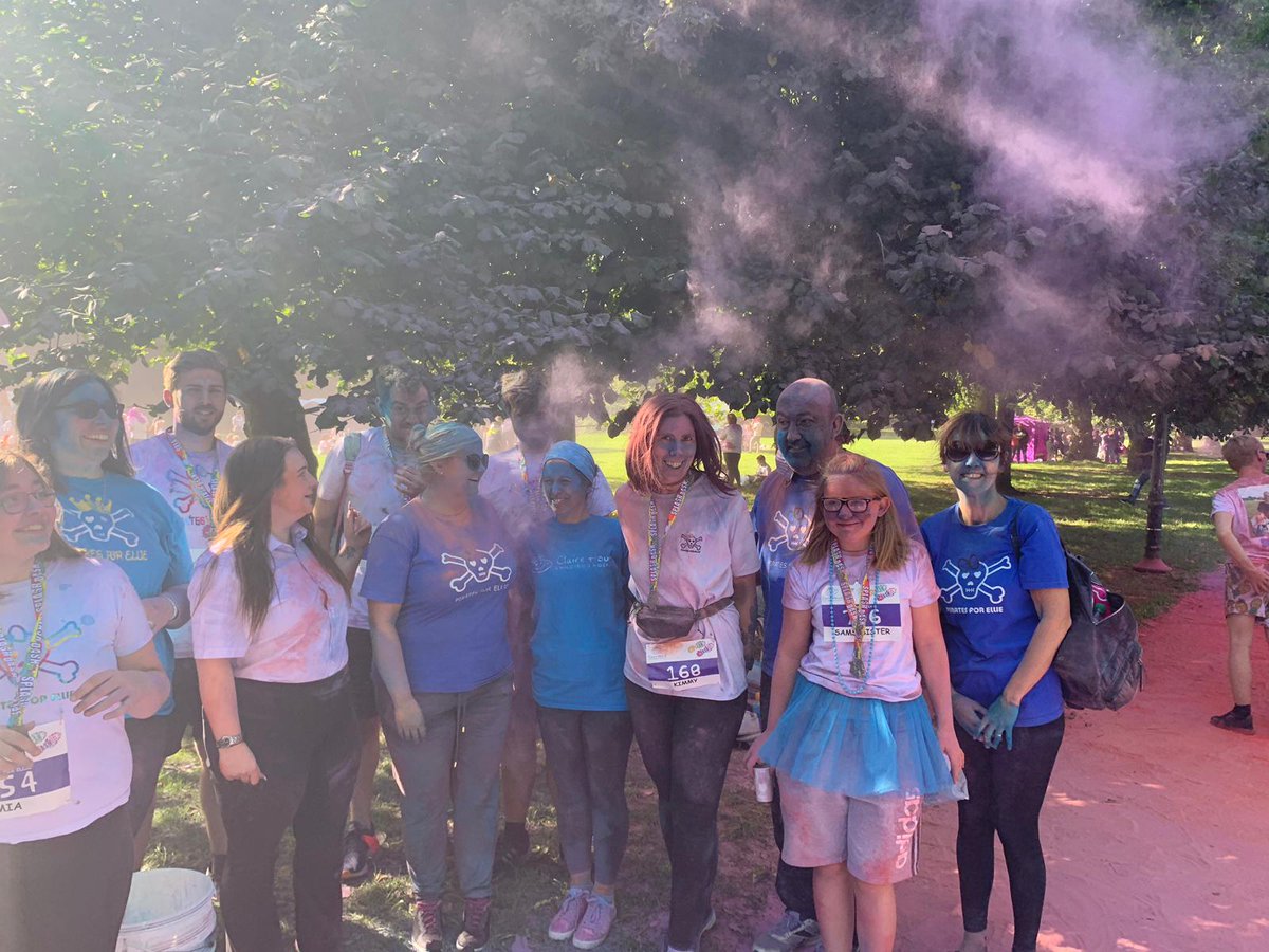 Paramount_Lpool's tweet photo. Our team having a fantastic time at the @ClaireHouse #SplashDash !@CHSplashDash! 🤣🥳💫🙌 https://t.co/LQ6kdK2ctj