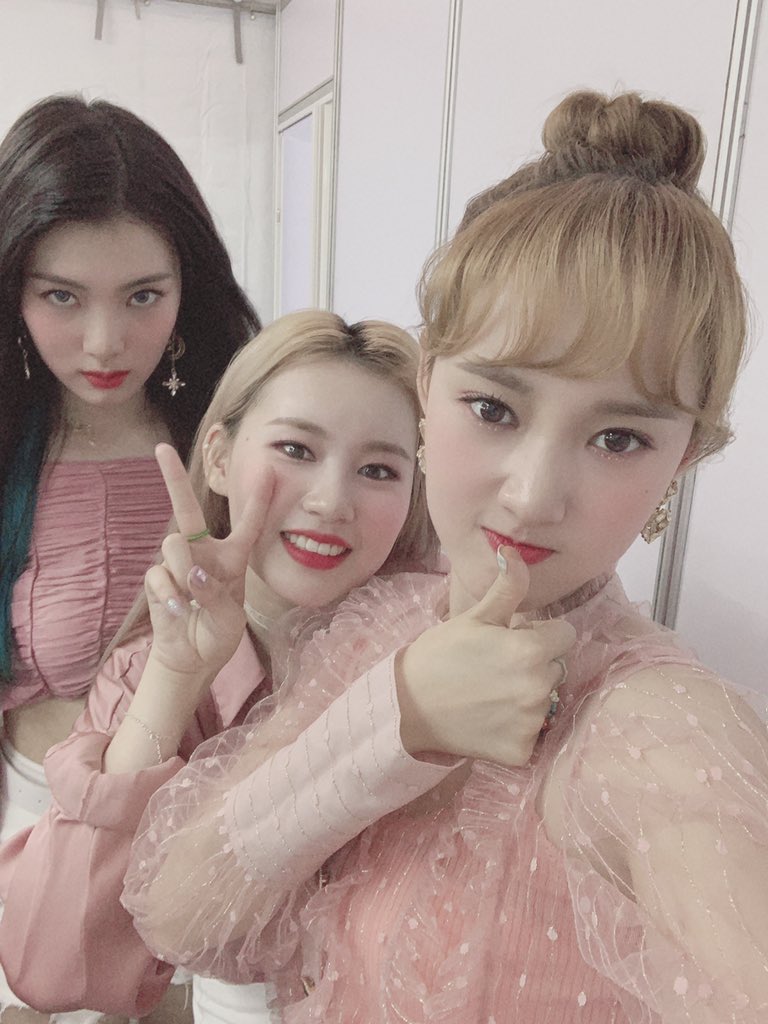 haellyrim's tweet photo. FINALLY MY TOP3!!!! https://t.co/ittyEmp8sW
