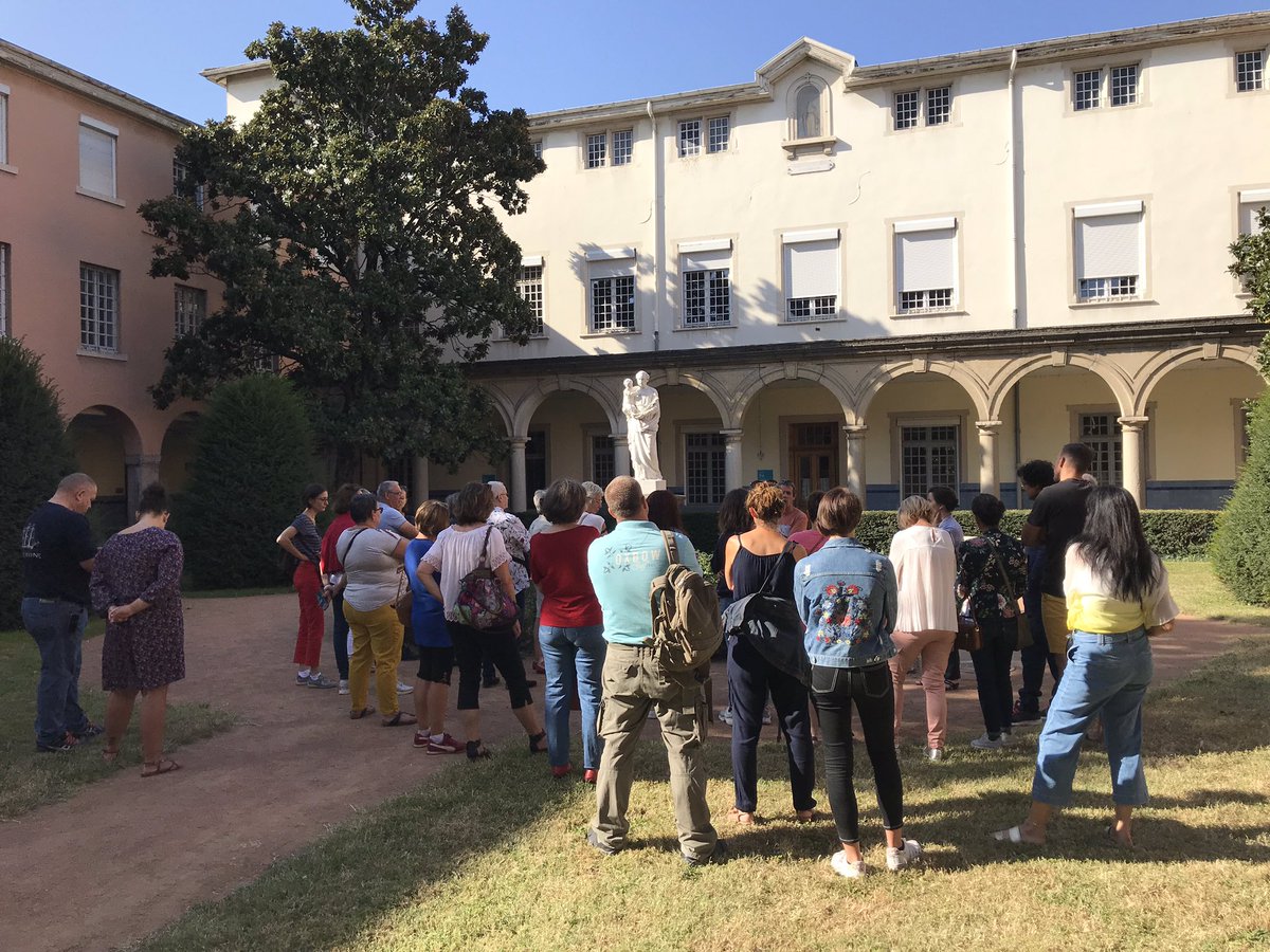 LAMIKDO's tweet photo. SuccĂšs lors des #JEP2019 de lâhĂŽpital Saint Jean de Dieu Ă Lyon #ARHM plus de 100 personnes sur les visites proposĂ©es. https://t.co/NrJ27sYgGQ