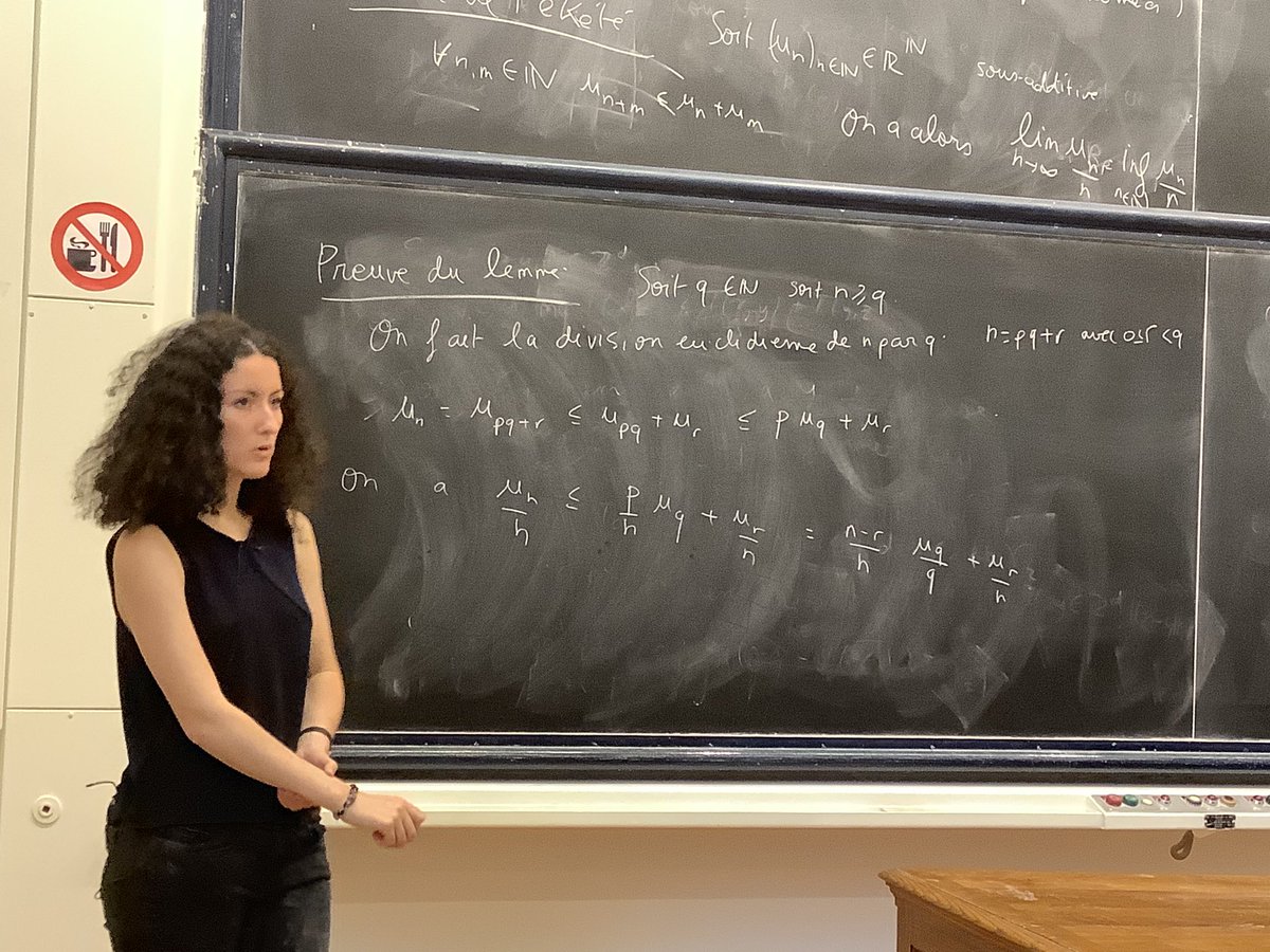 brusicor02's tweet photo. #MathPark Et même mieux : ils ont même droit à la démonstration du lemme de Fekete. https://t.co/UGnqR0DBVU