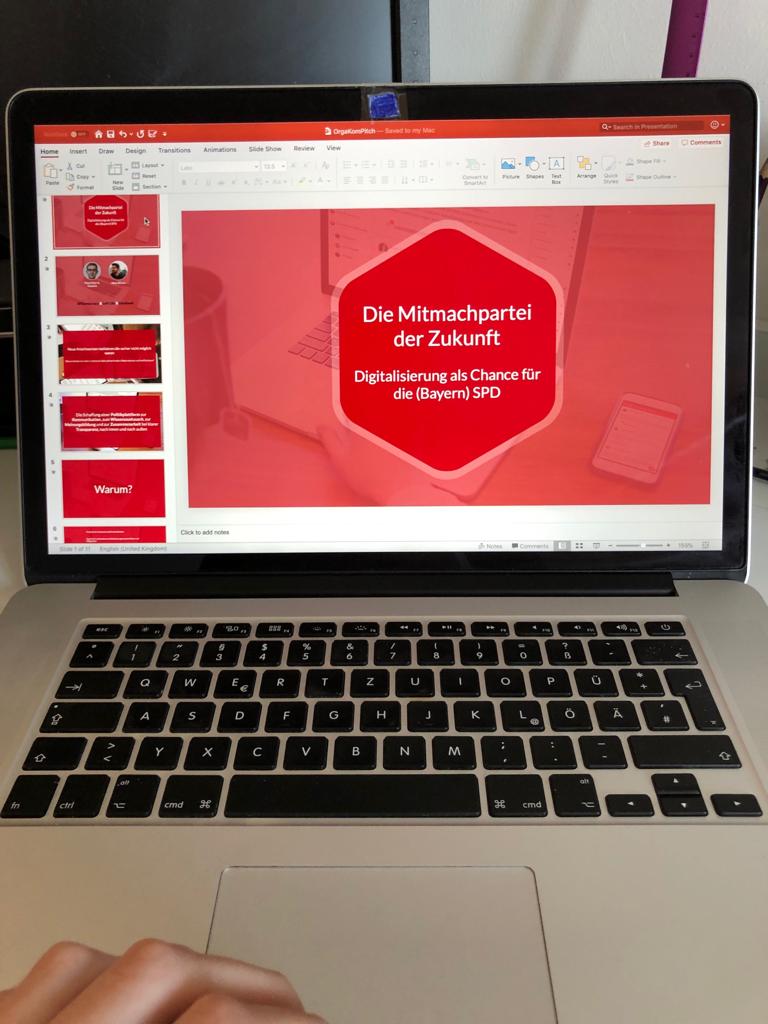 Heute sind wir bei der OrgaKomm der <a href="/BayernSPD/">SPD Bayern</a> und stellen unser Konzept für die Mitmachpartei der Zukunft vor 🤩 #unsereSPD #SPDemocracy @NataschaKohnen @UliGroetsch