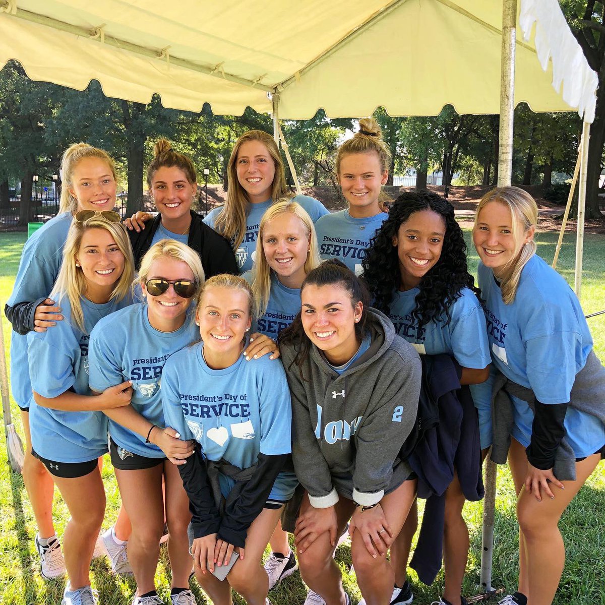 HopkinsLacrosse's tweet photo. morning with the fam well spent at #JHUPDOS☝🏻☀️ #jaysonthree #gd2baj #fambam https://t.co/74s2IX2v5a