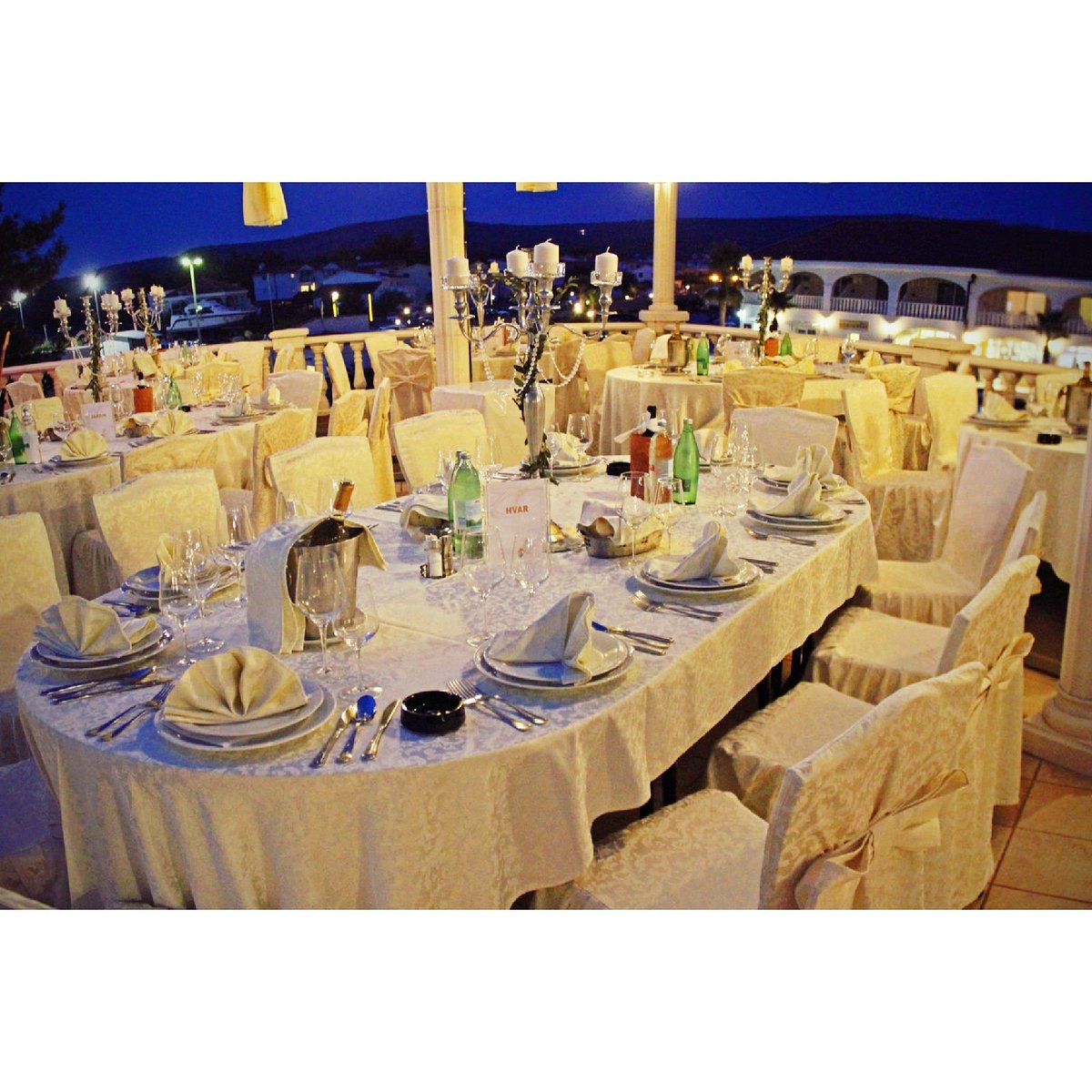 Weddings in Frapa tweet media