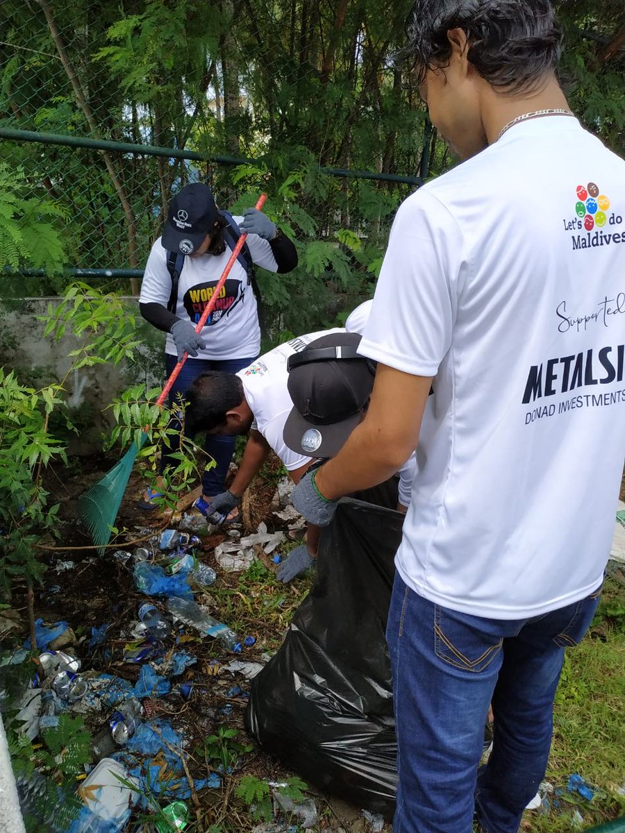 #WorldCleanUpDay2019 event at Vilimale by #Metalsigns #Maldives @letsdoitworld 21Sept2019 #letsdoitmv #LetsDoItWorld #theresnoplanetB