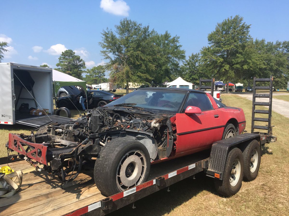 24hoursoflemons's tweet photo. What's on your to-do list this weekend? #InstallationIsTheReverse
#24HoursOfLemons #Lemons #LemonsWorld #HooptieScenes #RaceCar #Crapcans #EnduranceRacing #EnduranceRace #Motorsports #Motorsport #Racing #RoadRacing #Car #CarsOfInstagram https://t.co/yM32DCtzuO