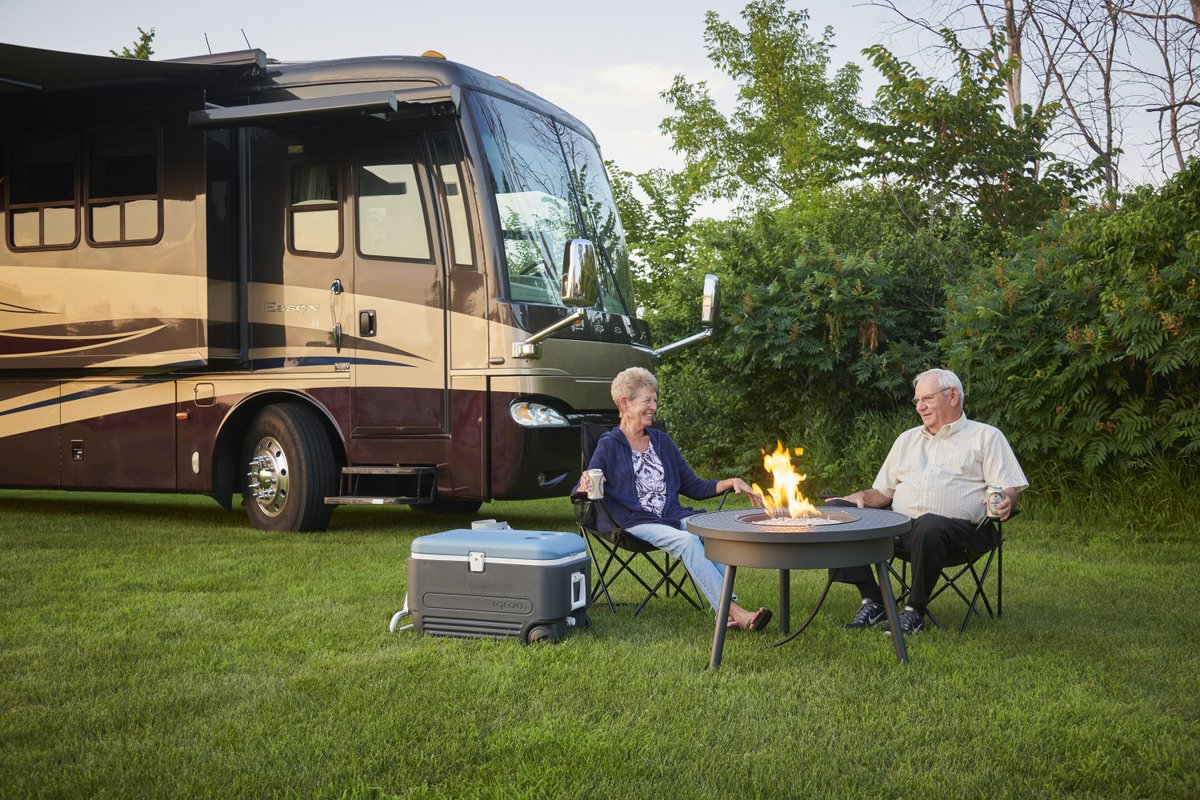 OutdoorRooms's tweet photo. Making the most out of camping season while we can! 🔥
Travel fire pit: https://t.co/9SdbNv5hXd https://t.co/uWp9MgSfsj