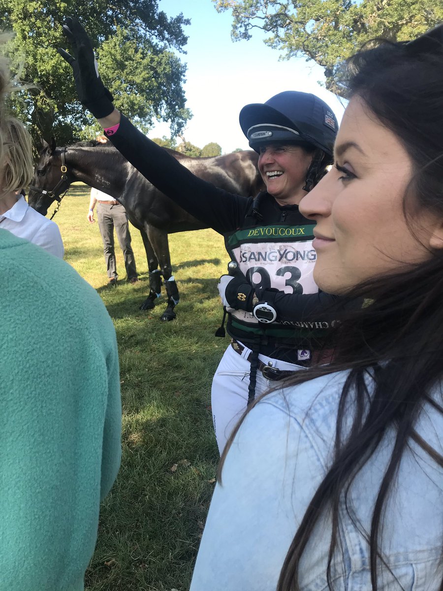 An amazing day <a href="/BlenheimHorse/">Blenheim Palace International Horse Trials</a> for @Piggy_French . Lies in 1st and 5 after XC. Brookfield Innocent leads the way. Hear all the Day’s reaction blenheimhorse.co.uk/interviews