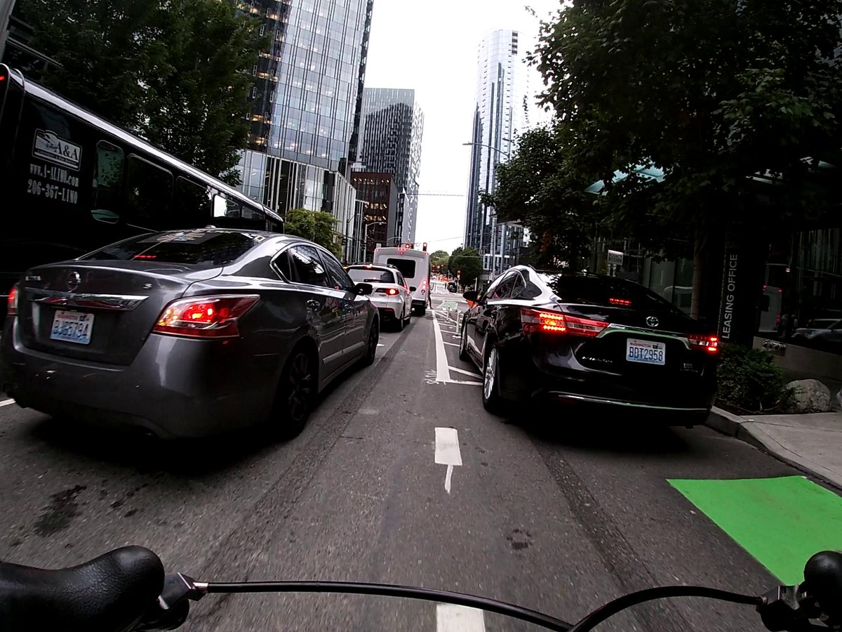 bikinginseattle's tweet photo. And another day. And another car in the "protected" bike lane.

#SEAbikes https://t.co/4Re4nRY9p5